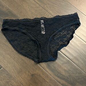 Victoria’s Secret Black Lace Bikini Panties - XXL